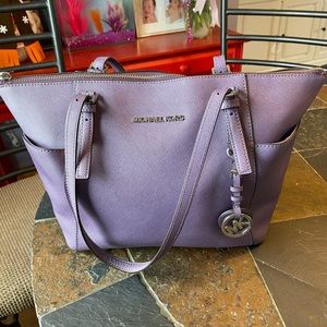 🚫🚫SOLD🚫🚫 Michael Kors purse